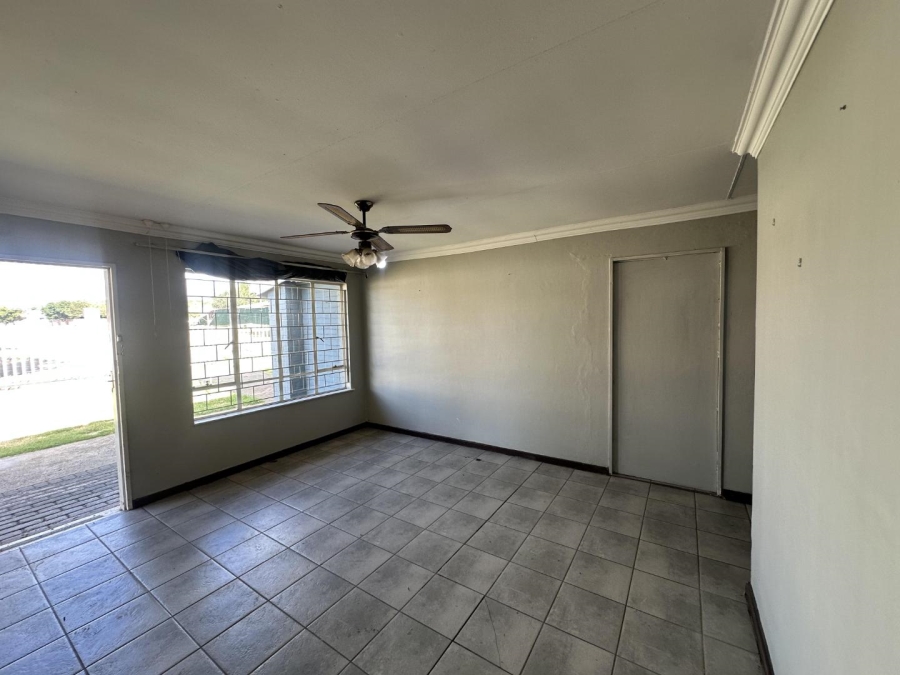 4 Bedroom Property for Sale in Fauna Free State